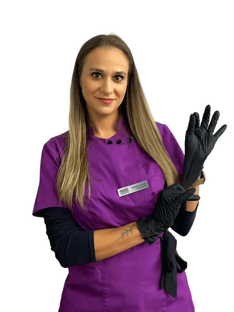 Daniela Alcea, expert podolog la Magic Salon Obregia